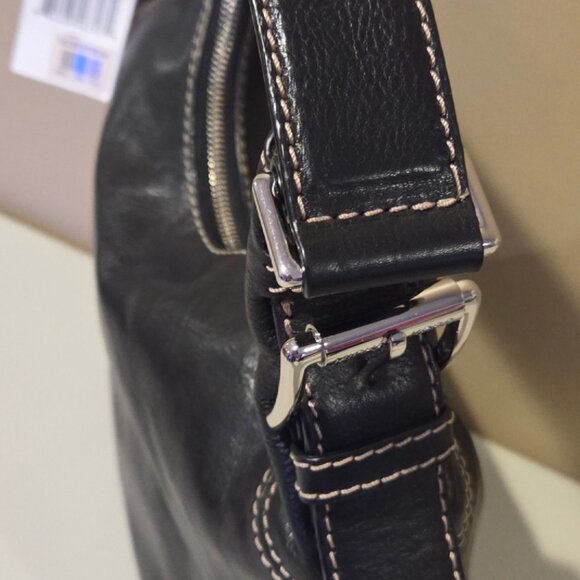 Michael Kors Brookville Large Hobo Black Leather Shoulder Bag - Picture 3 of 16